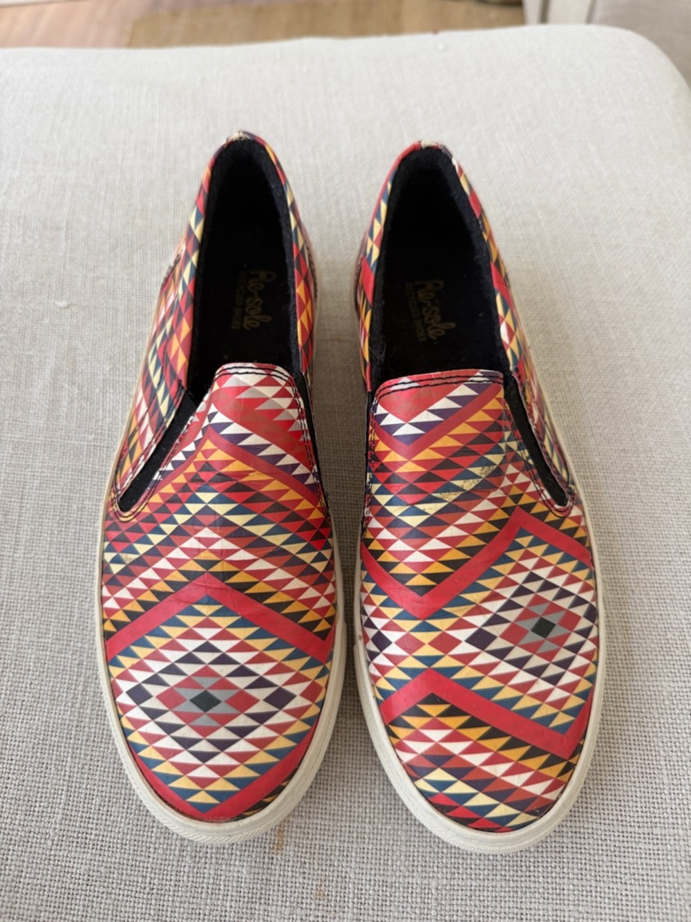 Free People Sustainable Vans Inspo Red Multi Geometric Slip On Flats 7 &7.5 🌈💗